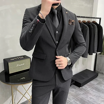 ( Žakete + Veste + Bikses ) High-end Gadījuma Uzņēmējdarbības Vīriešu Uzvalki Līgavainis Modes Boutique tīrtoņa Krāsas Kāzu Kleitu, Uzvalku, 3 Gab. Komplekti
